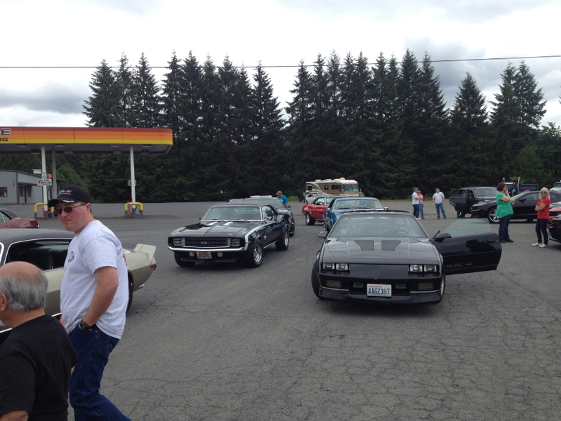 Illustration for article titled Columbia River Camaro Club St Helens Cruise